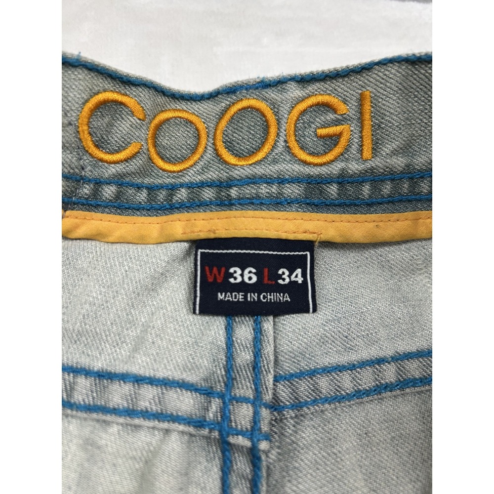 Coogi Jeans Mens 36x34 Light Wash Graphic Embroidered Back Pockets Streetwear - Picture 7 of 9